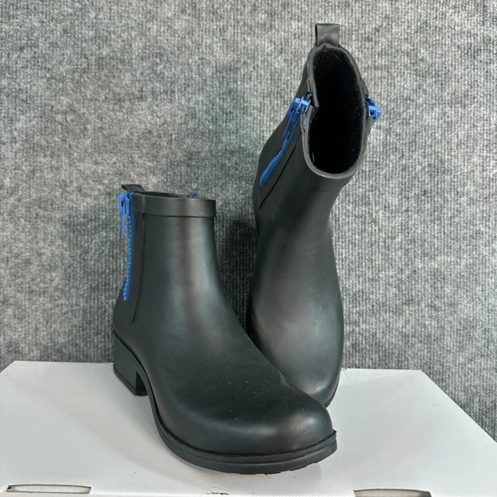 Lucky Brand Rhandi Black Rubber Rain Boots Blue Zipper Ankle Booties Womens 10